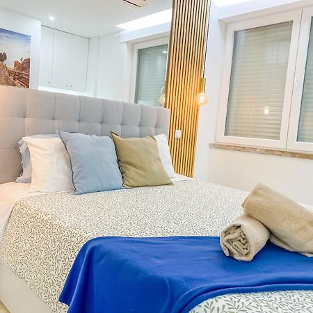 Luxury 2 Min Beach With Balcony, Ocean View, Wifi, Ac, Smarttv Portimao Ngoại thất bức ảnh