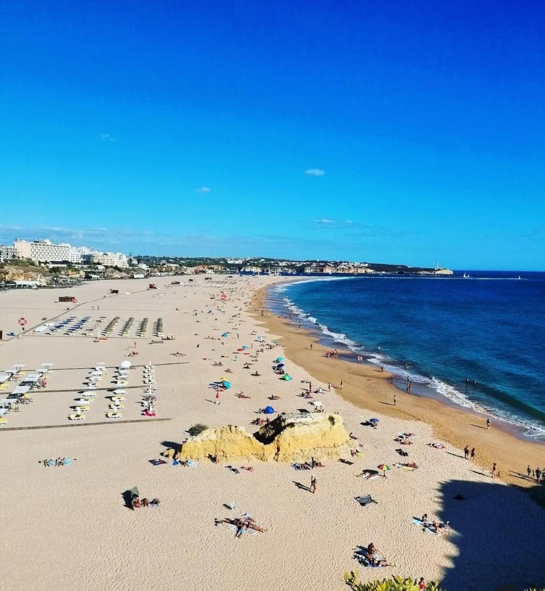 Luxury 2 Min Beach With Balcony, Ocean View, Wifi, Ac, Smarttv Portimao Ngoại thất bức ảnh