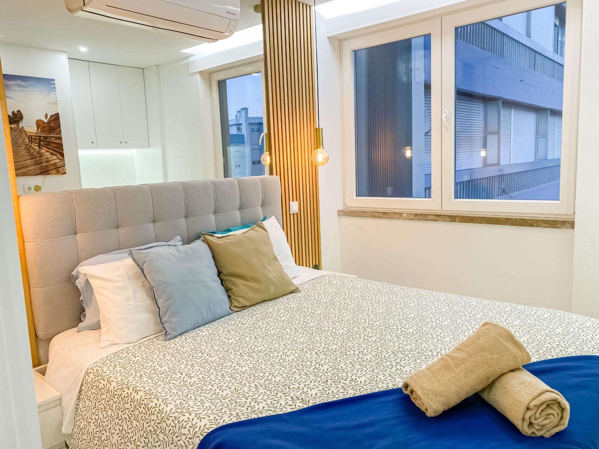 Luxury 2 Min Beach With Balcony, Ocean View, Wifi, Ac, Smarttv Portimao Ngoại thất bức ảnh